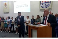 Zlatna plaketa ministru Dušku Milunoviću