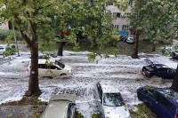 Jako nevrijeme u Nišu i Pirotu, grad veličine oraha