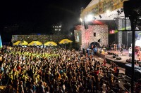 Republički štab: Dozvoljeno održavanje kulturnih i sportskih manifestacija na otvorenom do 3 sata iza ponoći