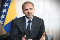 Predsjedništvo BiH imenovalo nove šefove DKP-ova BiH: Alijin sestrić ambasador u Norveškoj