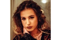 Mihaela Šumić, pjesnikinja za, “Glas Srpske”: Predrasude otklanjamo suočavanjem
