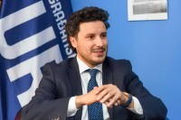 Abazović: Ne treba nam srpski, već evropski svijet