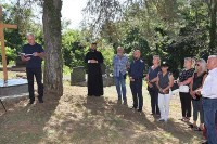 Glina: Služen parastos za 160 srba ubijenih u “Oluji”