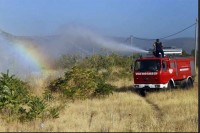 Gori na području opština Stolac i Jablanica, kuće nisu ugrožene