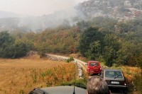 Borba sa požarom u Zupcima, požarna linija duga pet kilometara