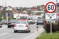 Stanje na putevima: Kolovozi vlažni, magla smanjuje vidljivost
