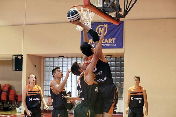 Donacija za KK Basket 2000