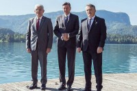 Komšić i Džaferović sa Pahorom o odnosima dvije zemlje