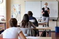 Ученицима бошњачке и хрватске националности омогућено изучавање матерњег језика