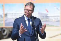 Vučić: Otvoren razgovor sa Šmitom, neskriveno o bonskim ovlašćenjima