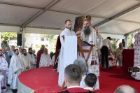 Porfirije: Ne čudi me što se zamena teza iz Crne Gore prenela u Hrvatsku