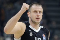 Večeras oproštajna utakmica Novice Veličkovića