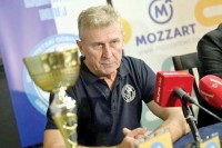 Iskusni stručnjak Đorđe Milošević zasukao rukave u ŽOK Banjaluka volej:  Sala, lopte i dovoljan broj igračica
