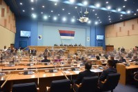 Bošnjacima sporan zakon o zaštiti ćirilice