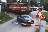 Banjaluka: Vozač ignorisao rampu na pružnom prelazu