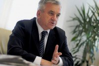Čubrilović: Srpska učesnik u formiranju oružanih snaga i može o tome da raspravlja