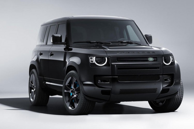 Defender V8 Bond Edition
