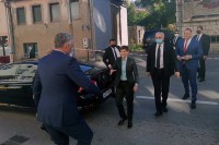 Brnabić: Srbija će uvijek biti tu i pomagati Srbe