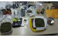 Kod bračnog para iz Donjeg Žabara pronađen kilogram i po droge, municija i novac