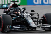 Hamilton kažnjen zbog djelimične promene motora