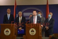DNS I SPS ne učestvuju na posebnoj sjednici