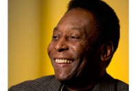 Pele se oporavlja poslije teške operacije