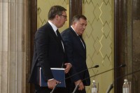 Vučić: Sutra razgovaram sa Dodikom, sankcije ne rješavaju probleme