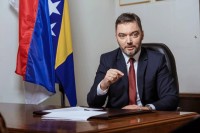 Košarac: Rezultat Šarovićeve “pametne” politike bio bi nestanak Srpske