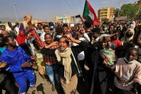 Sudan: Dvije osobe ubijene, 80 ranjeno nakon državnog udara