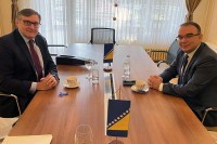 Vranješ upoznao Palmera i situaciji u BiH: Srpska se pravnim sredstvima bori za svoja prava, pozivi za rat dolaze iz Sarajeva