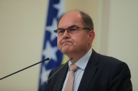 Šmit se u Parlamentu obraća u četvrtak, odluka donesena bez predstavnika Srba