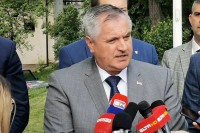Višković: Nije bilo neslaganja ministara na posebnoj sjednici Vlade