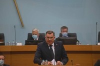 Dodik: Eskobar koristi opozicione poslušnike za miješanje u unutrašnje stvari BiH