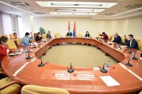 Odbor NSRS: Zakon o zaštiti ćirilice ne vrijeđa vitalni nacionalni interes Bošnjaka i Hrvata