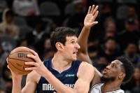 Odlična rola Marjanovića, Bogdanović i Bjelica po 8 poena