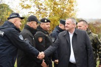 Вјежби присуствују предсједник Владе Радован Вишковић и министри унутрашњих послова Драган Лукач и Александар Вулин