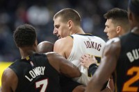Šarp: Jokić je Morisu vratio za podmukli udarac