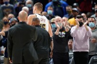 NBA legende uz Jokića: Nepravda, i trebalo je da ga udari
