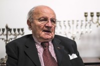 Finci: Možda je bolje sačekati kraj 2022.