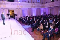 Počela poslovna konferencija "Izazovi i budućnost poslovanja": Olakšicama do boljeg standarda i većih plata