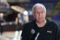 Obradović: Odbrana, ali moramo nešto i da ubacimo