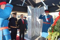 Званичници положили вијенце на централно спомен-обиљежјe