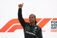 Hamilton slavio u Kataru, Alonso na podijumu