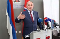 Borenović: Inckov nametnuti zakon što prije povući iz primjene