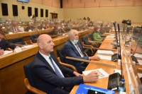 Dosad neviđena polarizacija poslanika u republičkom parlamentu: Skupština Bileće izazvala konfuziju u Banjaluci
