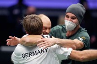 Čudesni Nijemci "okrenuli" Britance za polufinale Dejvis kupa