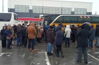 Počeli protesti porodica nestalih i stradalih iz Srpske, policija ne dozvoljava ulazak u krug Suda BiH