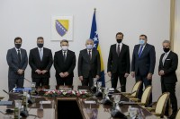 Džaferović: Sva pitanja institucionalno rješavati