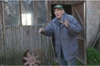 Deda Radoslav (91) osmislio neobičnu spravu za “tjeranje korona virusa”