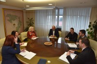 Gašićeva i Košarac razgovarali o diferenciranoj stopi PDV-a